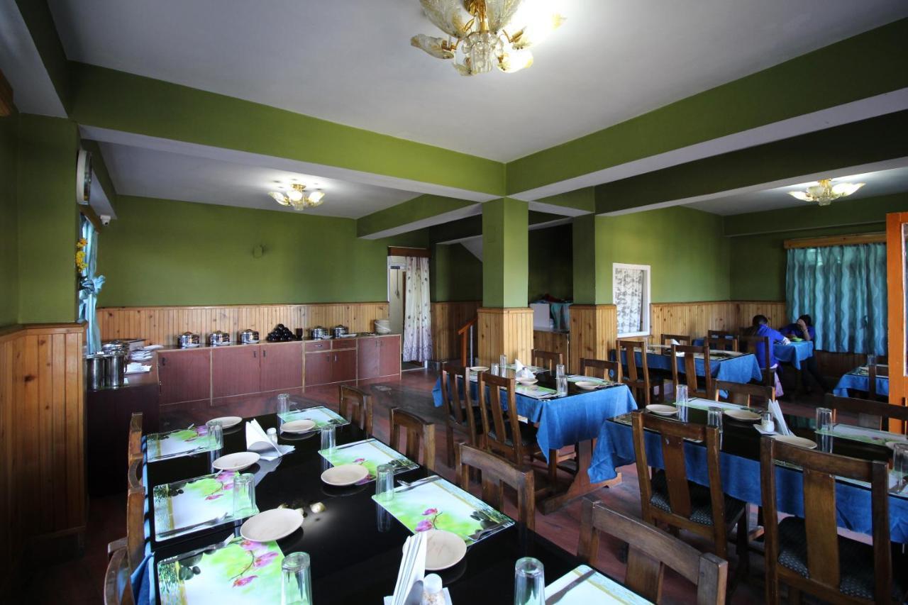 Delight The Touristo Hotel Pelling Exterior photo