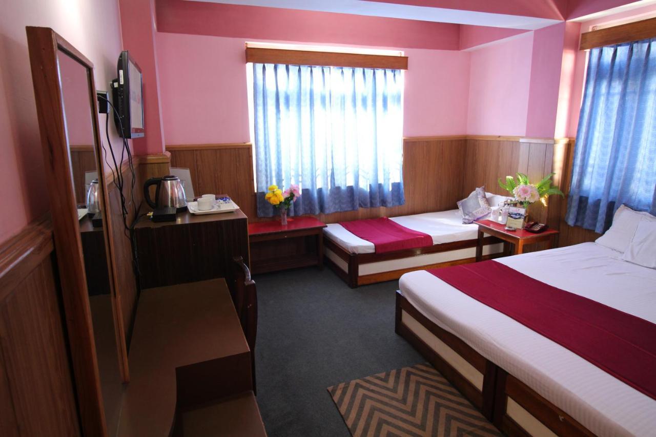 Delight The Touristo Hotel Pelling Exterior photo