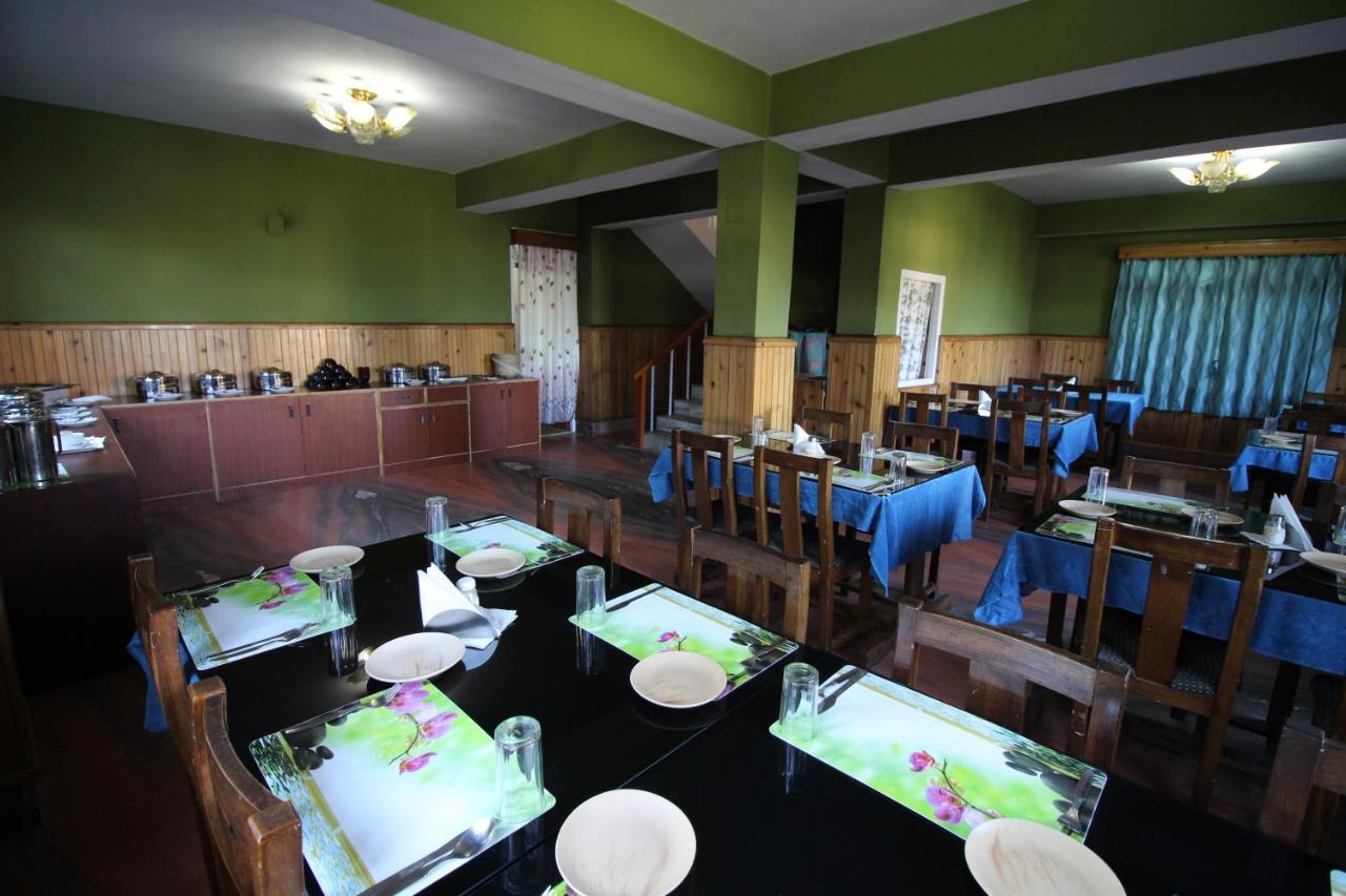 Delight The Touristo Hotel Pelling Exterior photo