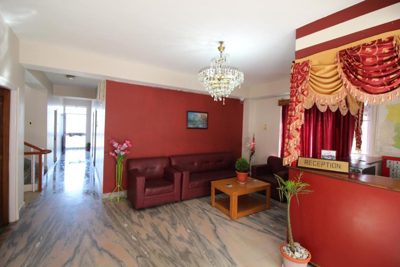 Delight The Touristo Hotel Pelling Exterior photo